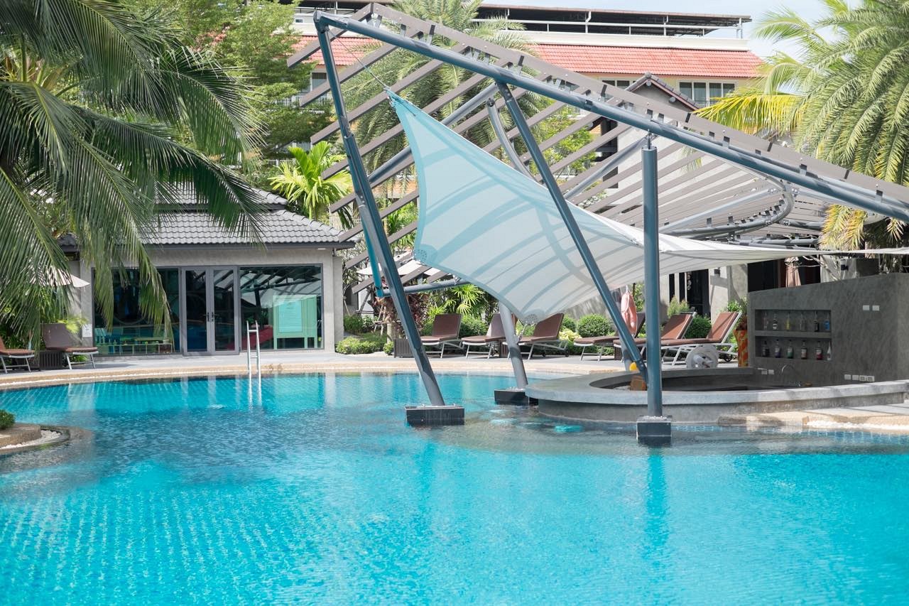 R-MAR Resort and Spa Hotel